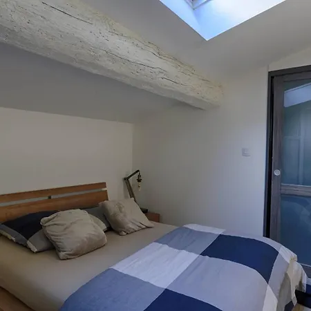 Apartament Jolie Duplex Au Coeur De Saint Michel